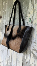 Load image into Gallery viewer, Savannah Hide Leather Tote Shoulder Bag