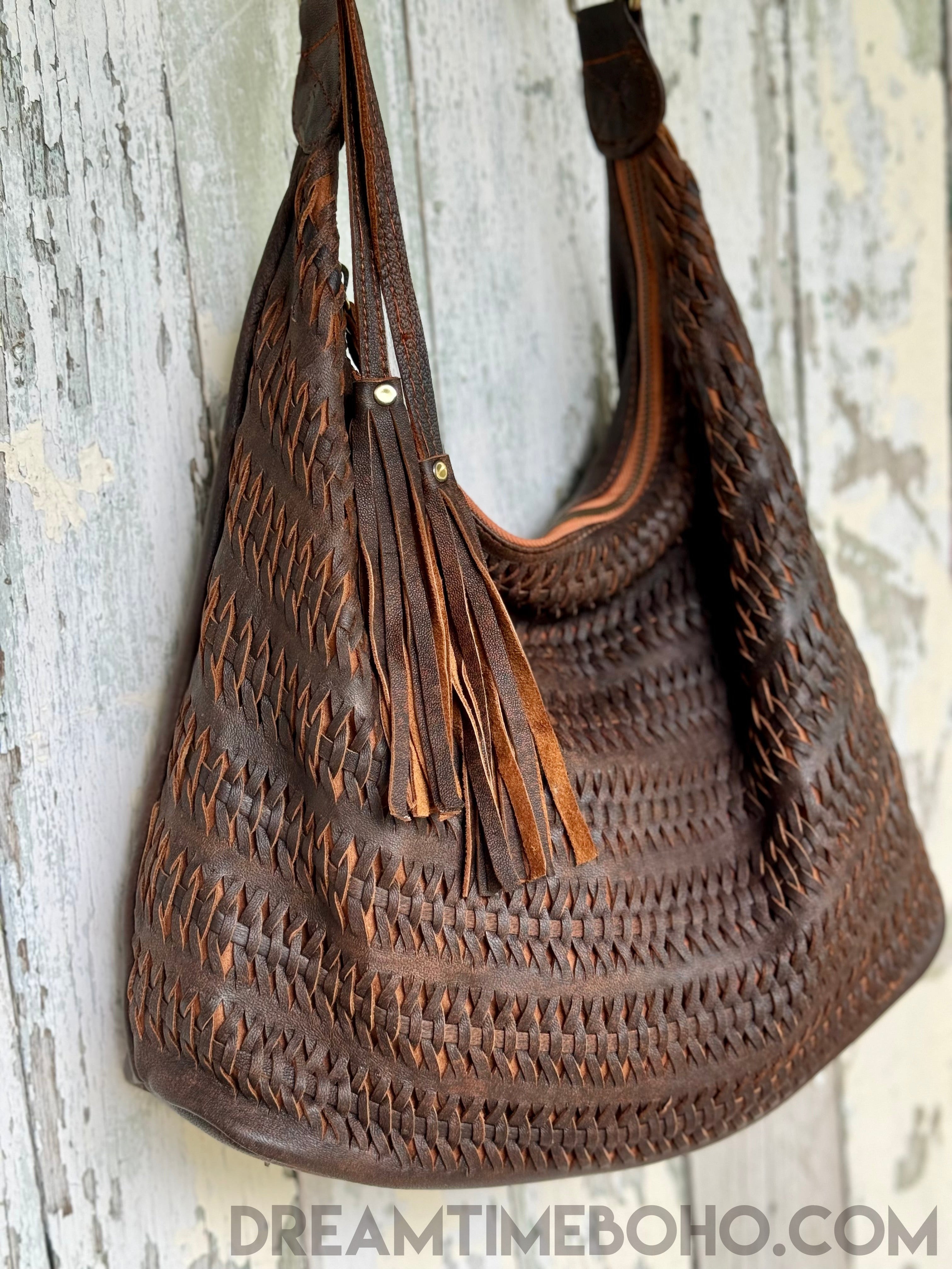 63632EFA-1B08-4A92-8777-