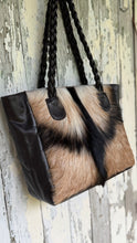 Load image into Gallery viewer, Savannah Hide Leather Tote Shoulder Bag